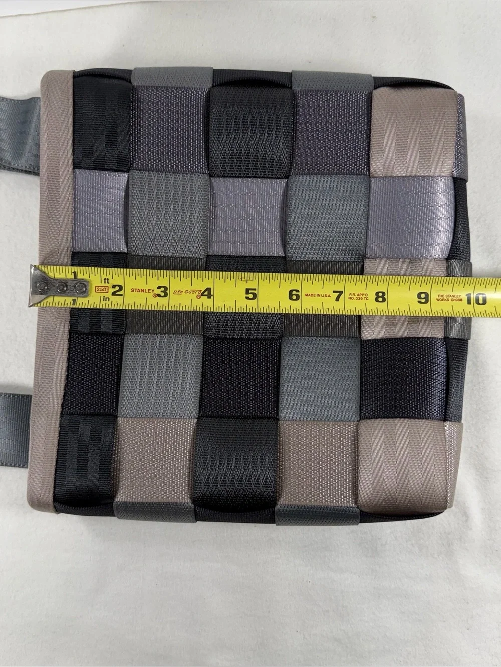 Harveys Original Seatbelt Purse Crossbody Bag Black Gray Tan Silver W/Rosette